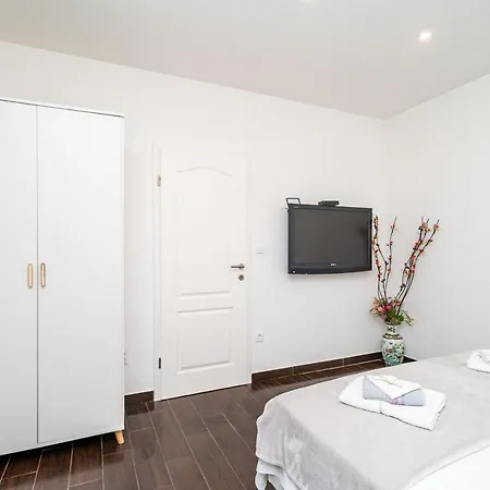 Dub 3 Appartement *